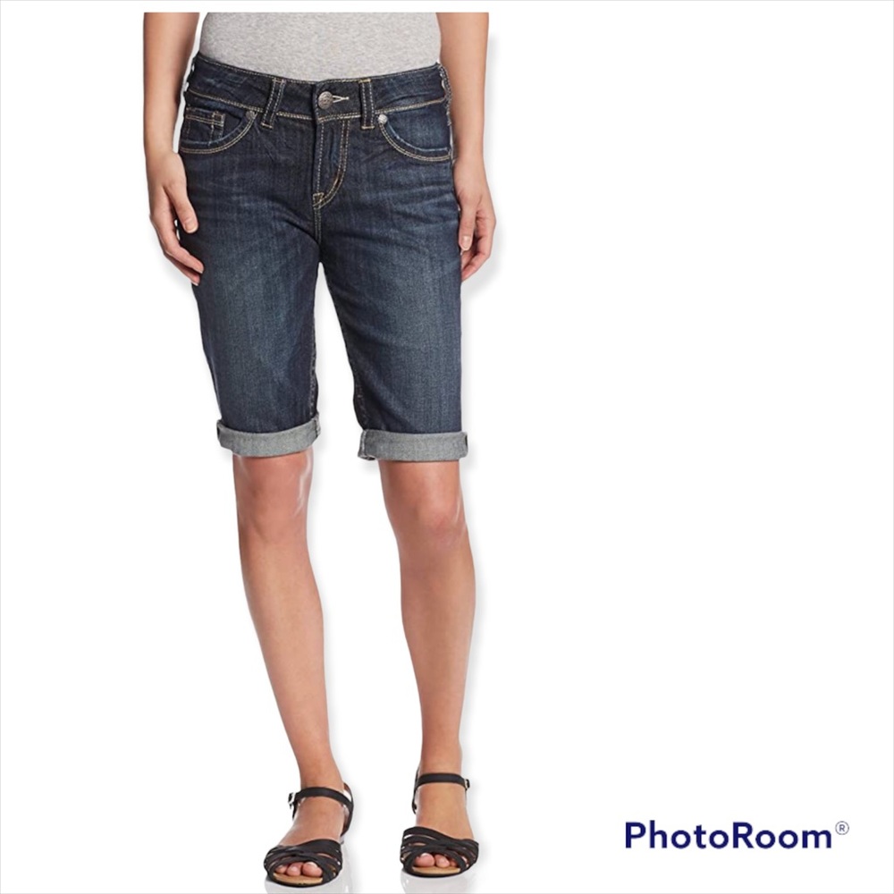 💕 SILVER JEANS BERMUDA CAPRIS 💕